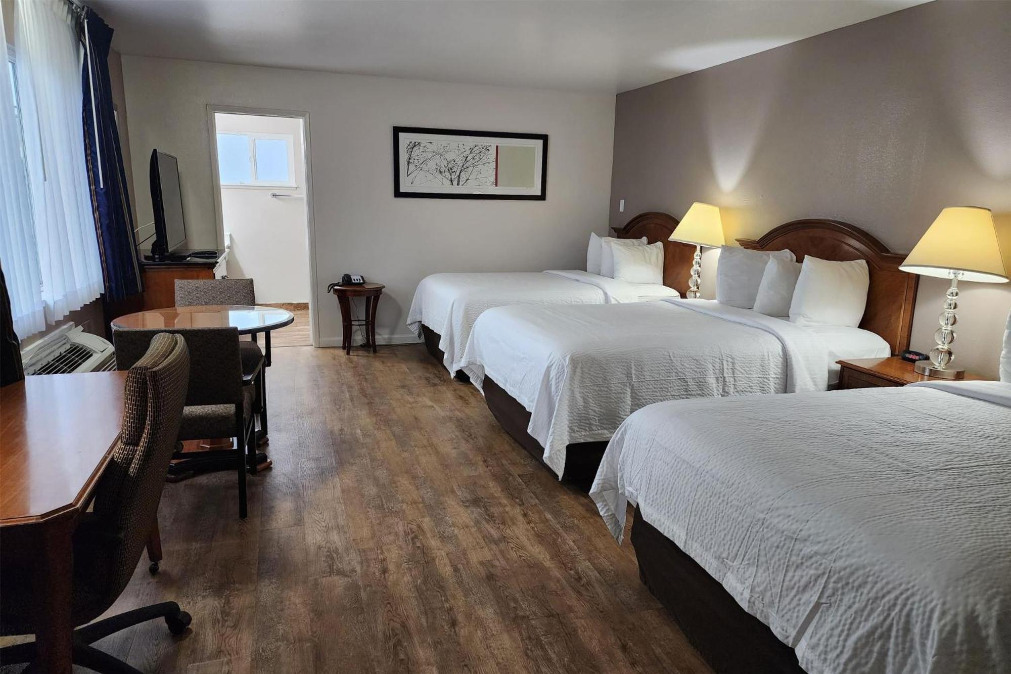 Ramada Bayside Inn & Suites إوريكا، هومبولدت، كاليفورنيا المظهر الخارجي الصورة