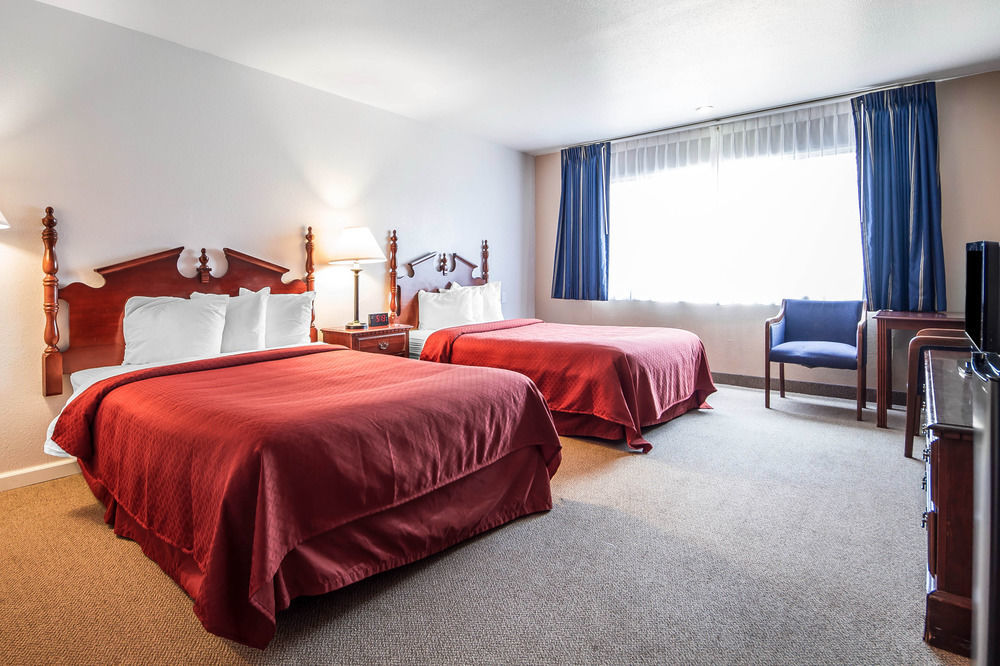 Ramada Bayside Inn & Suites إوريكا، هومبولدت، كاليفورنيا المظهر الخارجي الصورة